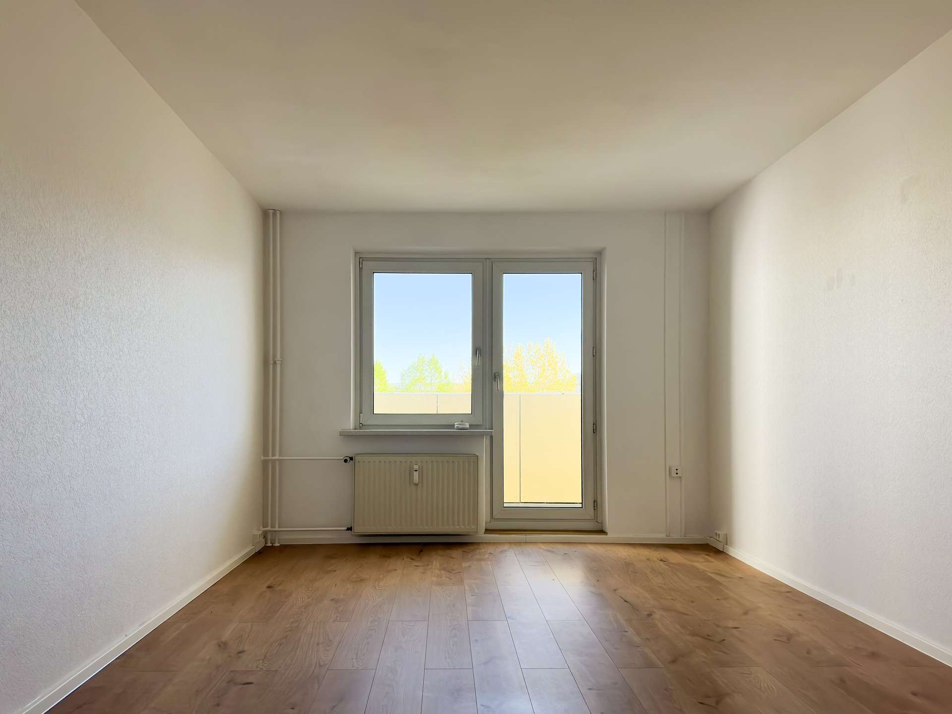 Ab sofort bezugsfrei: Idyllisches Wohnumfeld | Sonniger Südostbalkon | Aufzug | Fernwärme – Leipzig – Vorschaubild 8