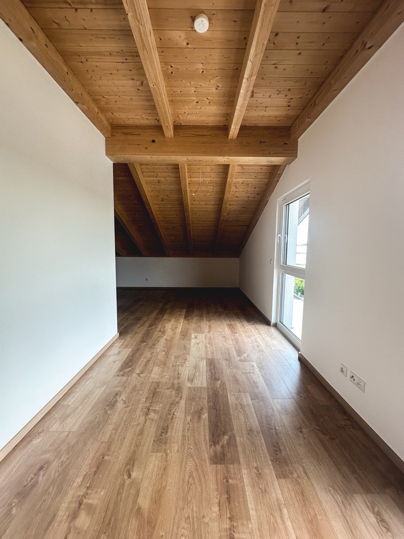 Neubau-Reiheneckhaus in Top-Lage – KfW40 & provisionsfrei – Wallersdorf – Vorschaubild 5