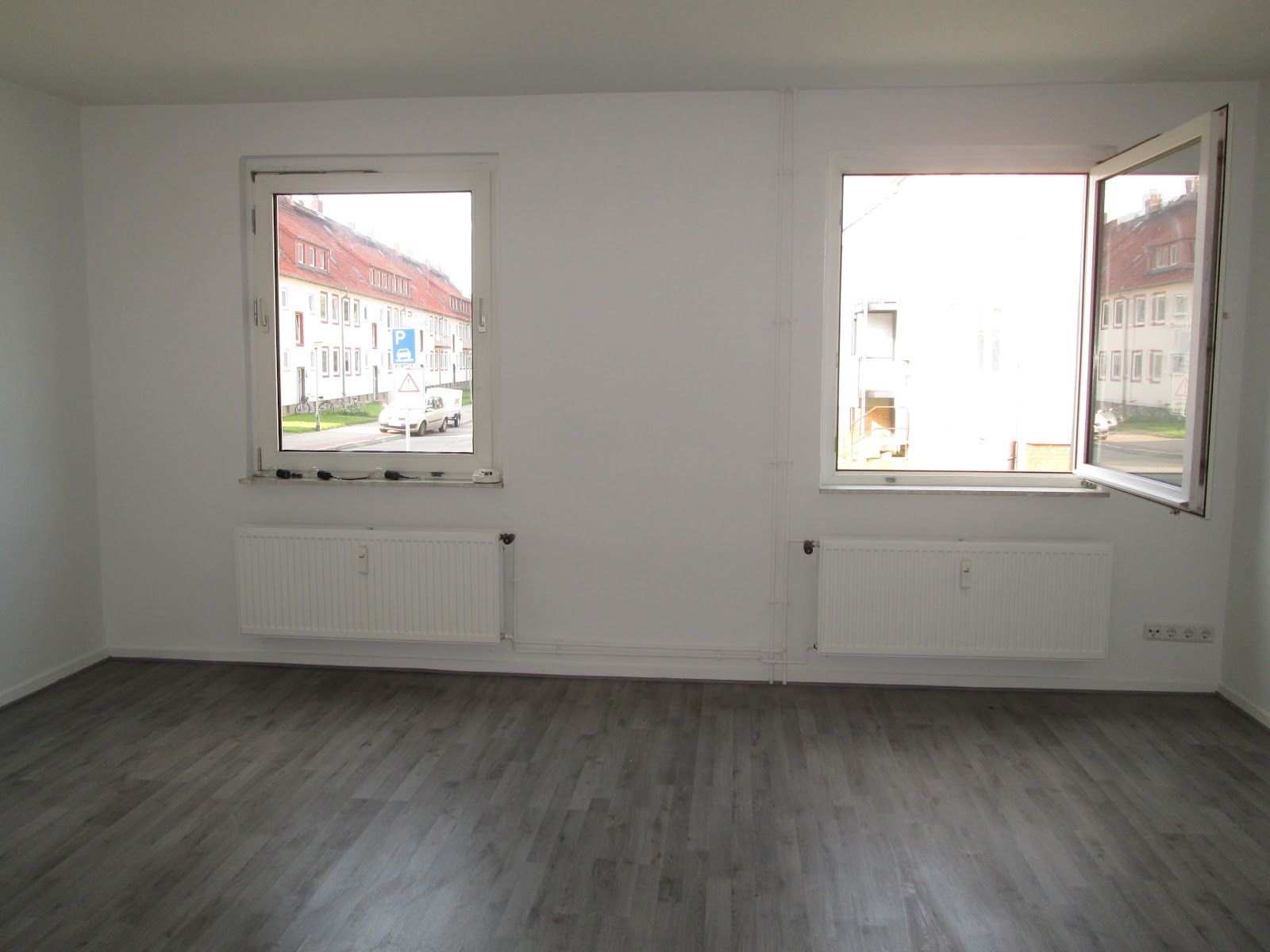 Ihr neues Zuhause: Seniorenwohnung mit ebenerdiger Dusche für mehr Komfort – Salzgitter – Vorschaubild 3