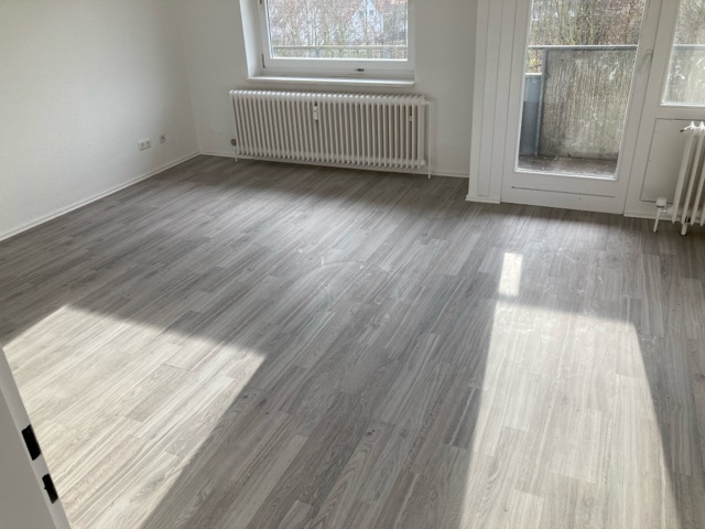 Schöne 3-Zimmer-Wohnung mit Aussicht und Einbauküche – Salzgitter – Vorschaubild 4