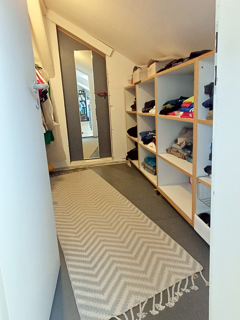 Helle 4,5-Zimmer-Maisonette-Wohnung mit Dachterrasse. Zentrale und ruhige Lage in Altenessen Süd – Essen – Vorschaubild 28