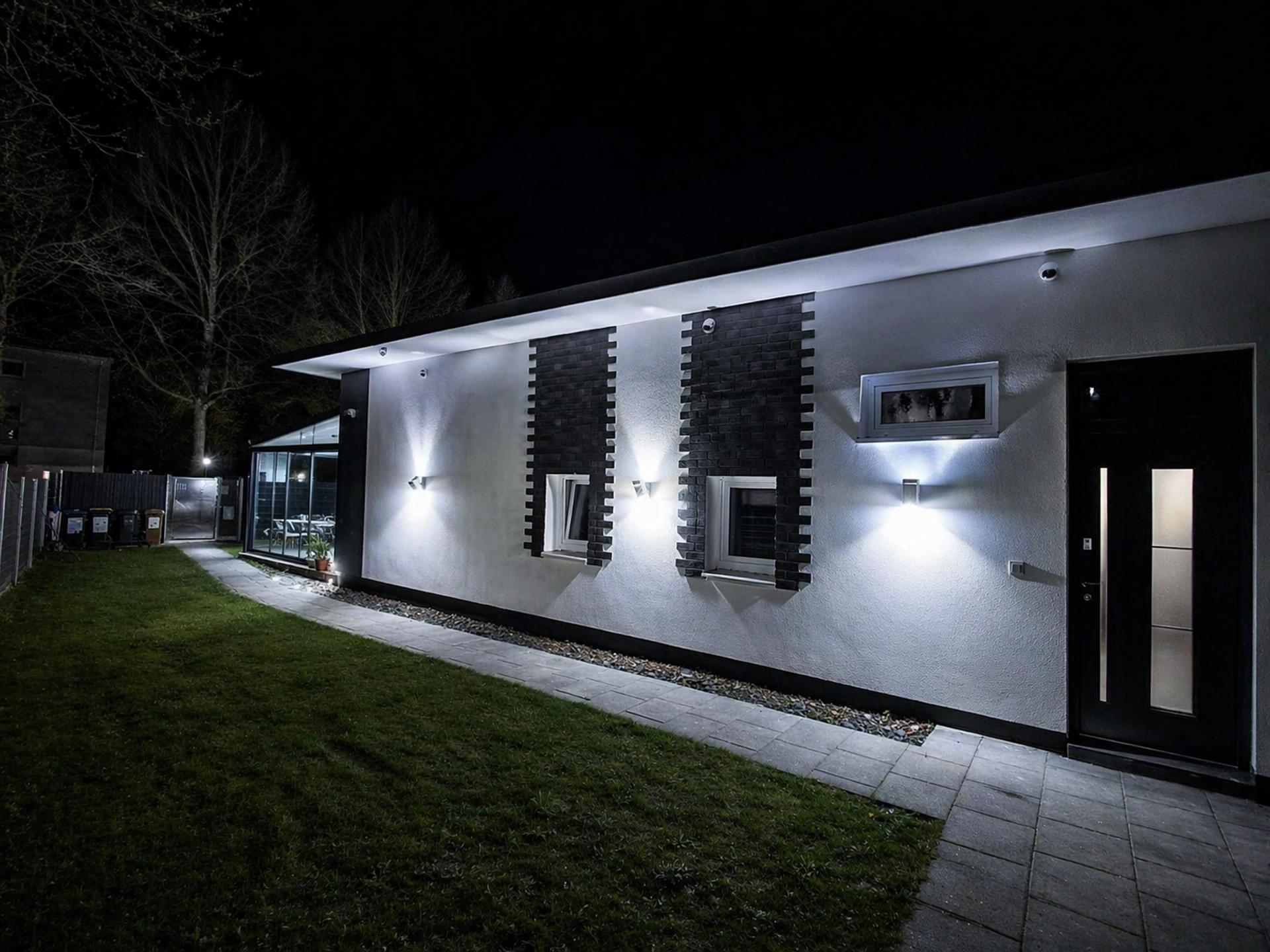 Moderner Bungalow mit Wintergarten & Einliegerwohnung