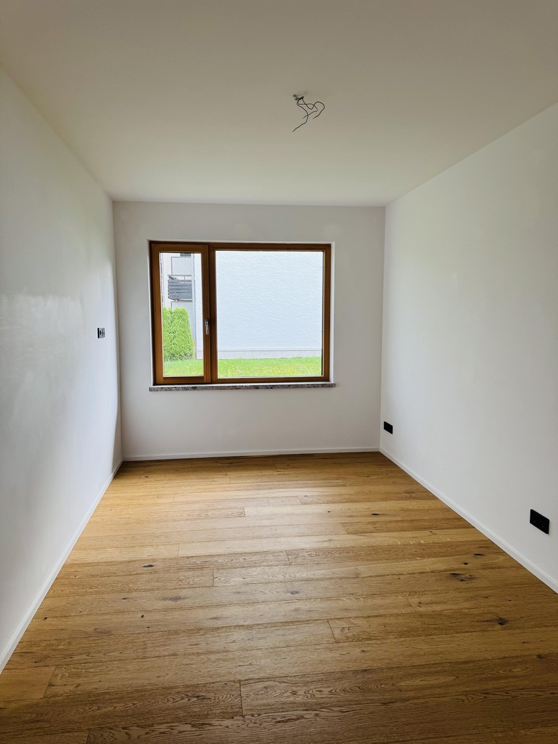 Modernes Mittelhaus mit Gartenanteil in familienfreundlicher Lage von Brannenburg – Branneburg – Vorschaubild 15