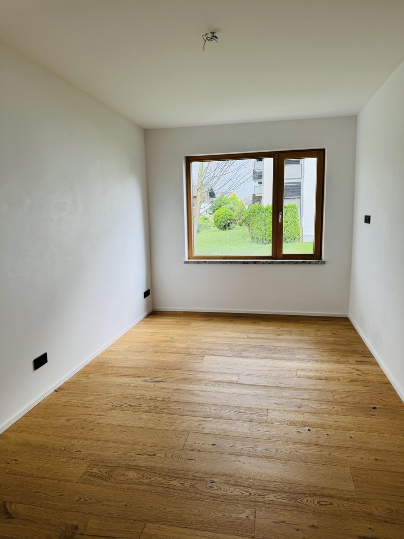 Modernes Mittelhaus mit Gartenanteil in familienfreundlicher Lage von Brannenburg – Branneburg – Vorschaubild 16