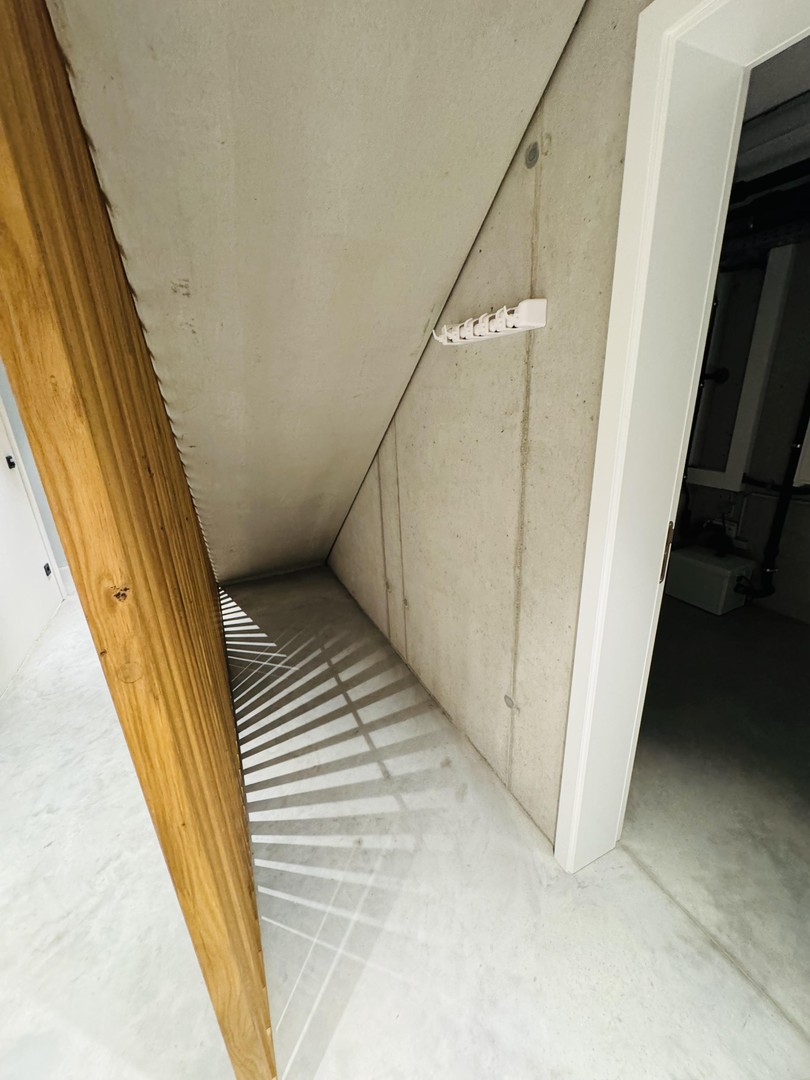 Modernes Mittelhaus mit Gartenanteil in familienfreundlicher Lage von Brannenburg – Branneburg – Vorschaubild 21