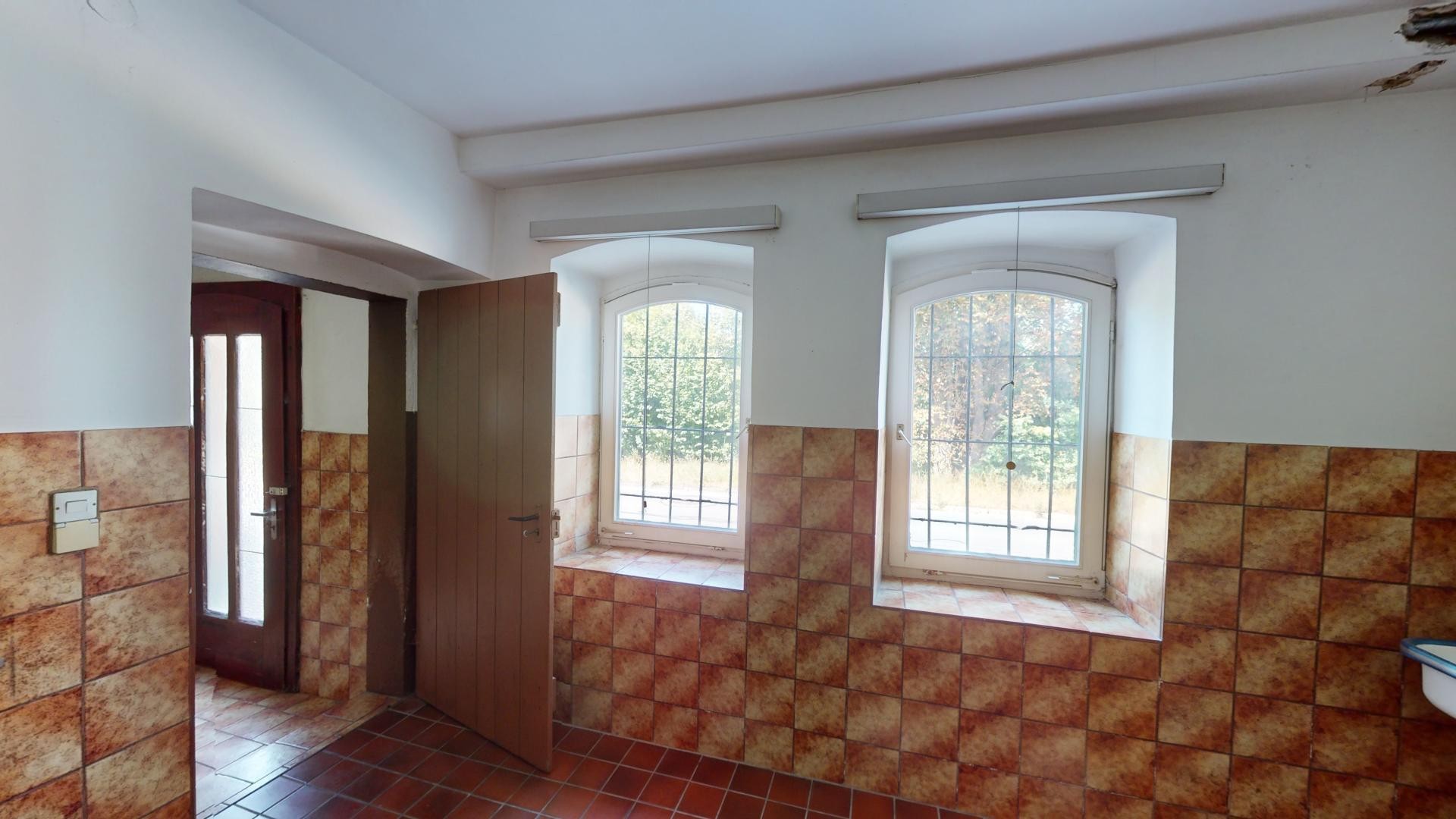 charmates Einfamilienhaus nebst Garage und Lagergebäude + Option auf Bauplatz – Elztal – Vorschaubild 9