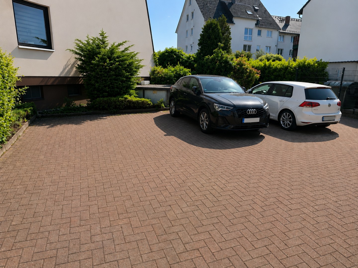 bg
