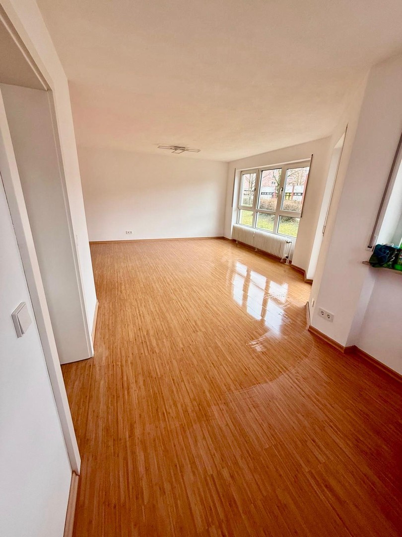 Renovierte 2-Zimmer-Wohnung mit Balkon&Tiefgarage(Erbpacht) – Ingolstadt – Vorschaubild 13