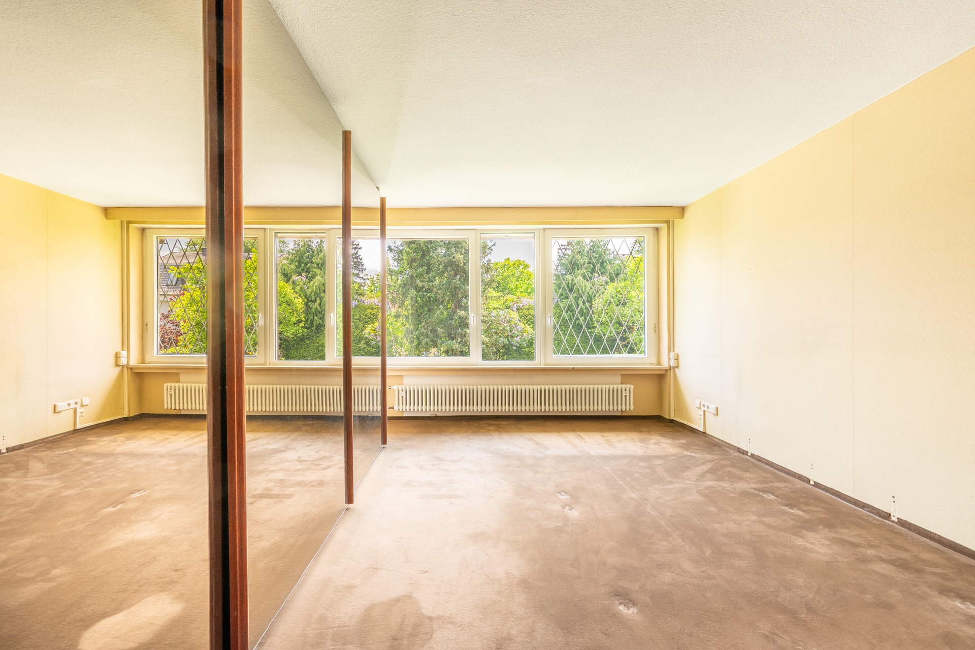 AIGNER - Zeitlose Architektur trifft großzügiges Wohnen mit Blick ins Grüne – München – Vorschaubild 8
