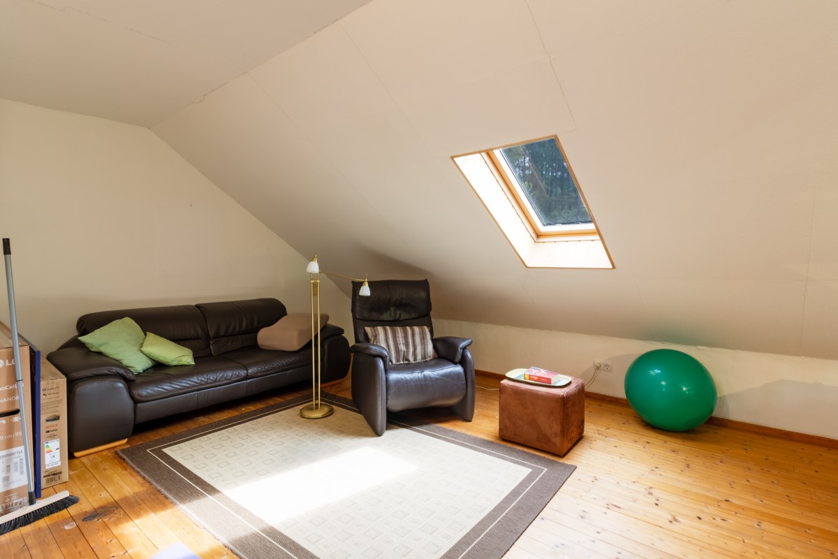 Trier-Feyen - Großzügiges freistehendes Wohnhaus in individueller Lage mit viel Grün – Trier – Vorschaubild 16