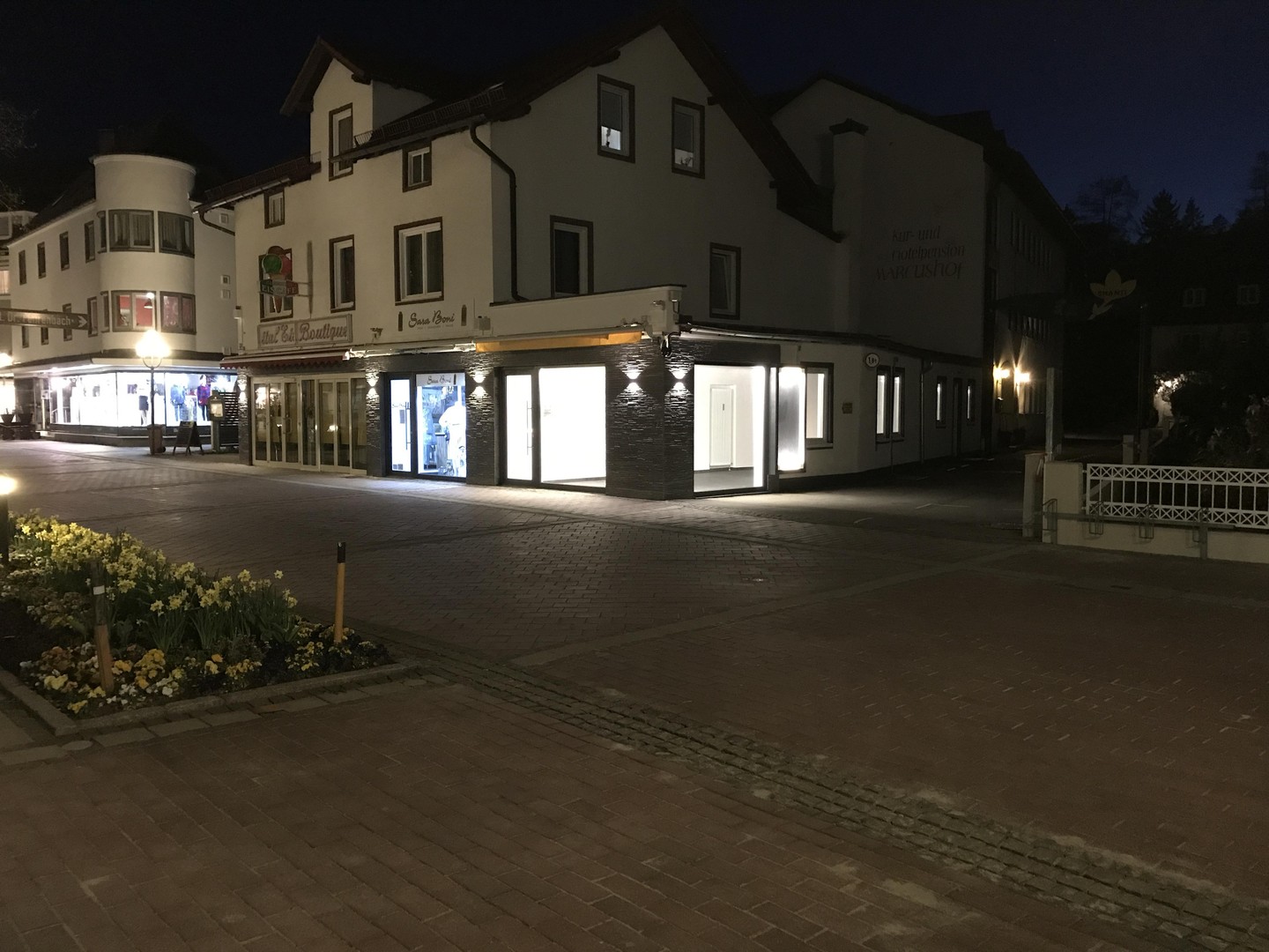 bg