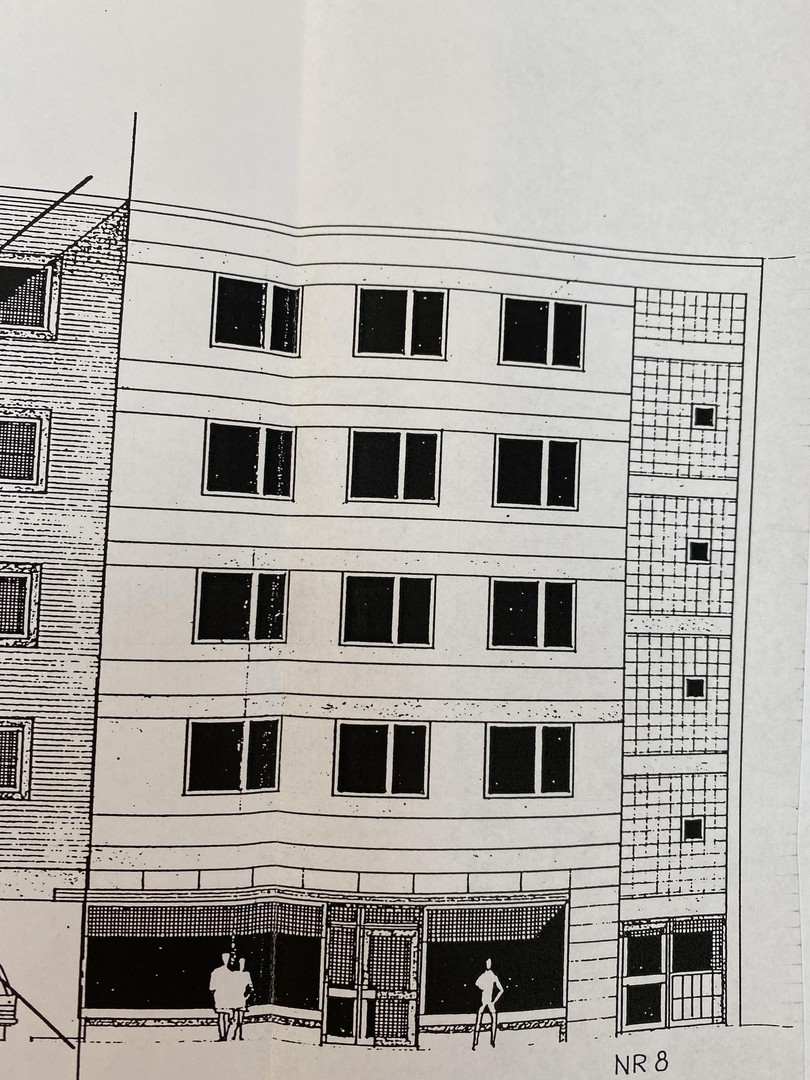 Mehrfamilienhaus mit 8 Wohnungen+1 Gewerbe nach WEG geteilt, 4 Garagen, 7 Stellplätze – Nürnberg – Vorschaubild 33