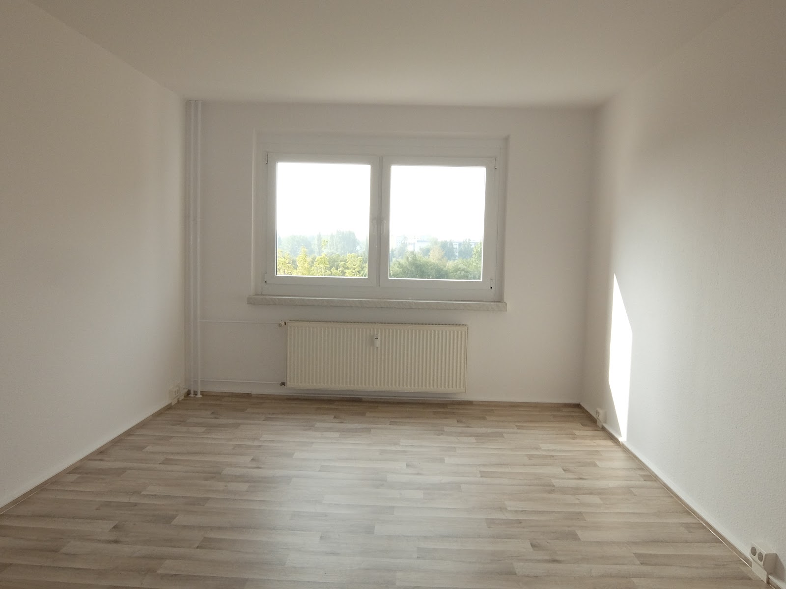 Wohnung mit Aufzug ? Klick hier ---> Frisch saniert für Sie – Chemnitz – Vorschaubild 5