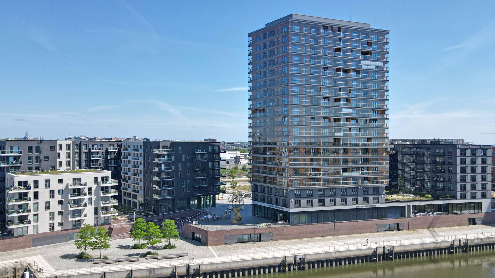 Traumhafte Wohnung in exklusiver Lage mit fabelhaftem Ausblick und Ausstattung in der Hafencity! – Hamburg – Vorschaubild 19