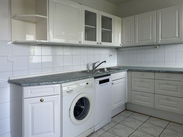 EI6775 Ruhige, großzügige 4-Zimmer-Eigentumswohnung mit Südloggia und Donaublick / Regensburg - Weichs – Regensburg – Vorschaubild 7