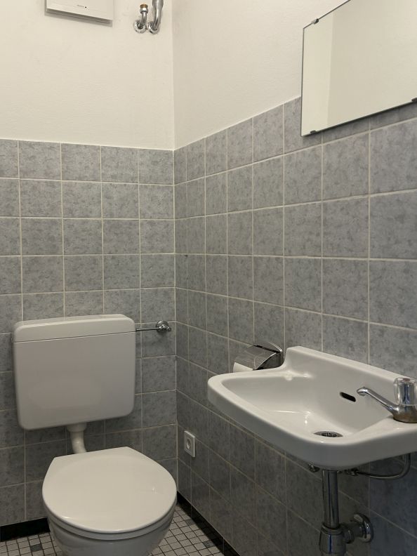 EI6775 Ruhige, großzügige 4-Zimmer-Eigentumswohnung mit Südloggia und Donaublick / Regensburg - Weichs – Regensburg – Vorschaubild 11