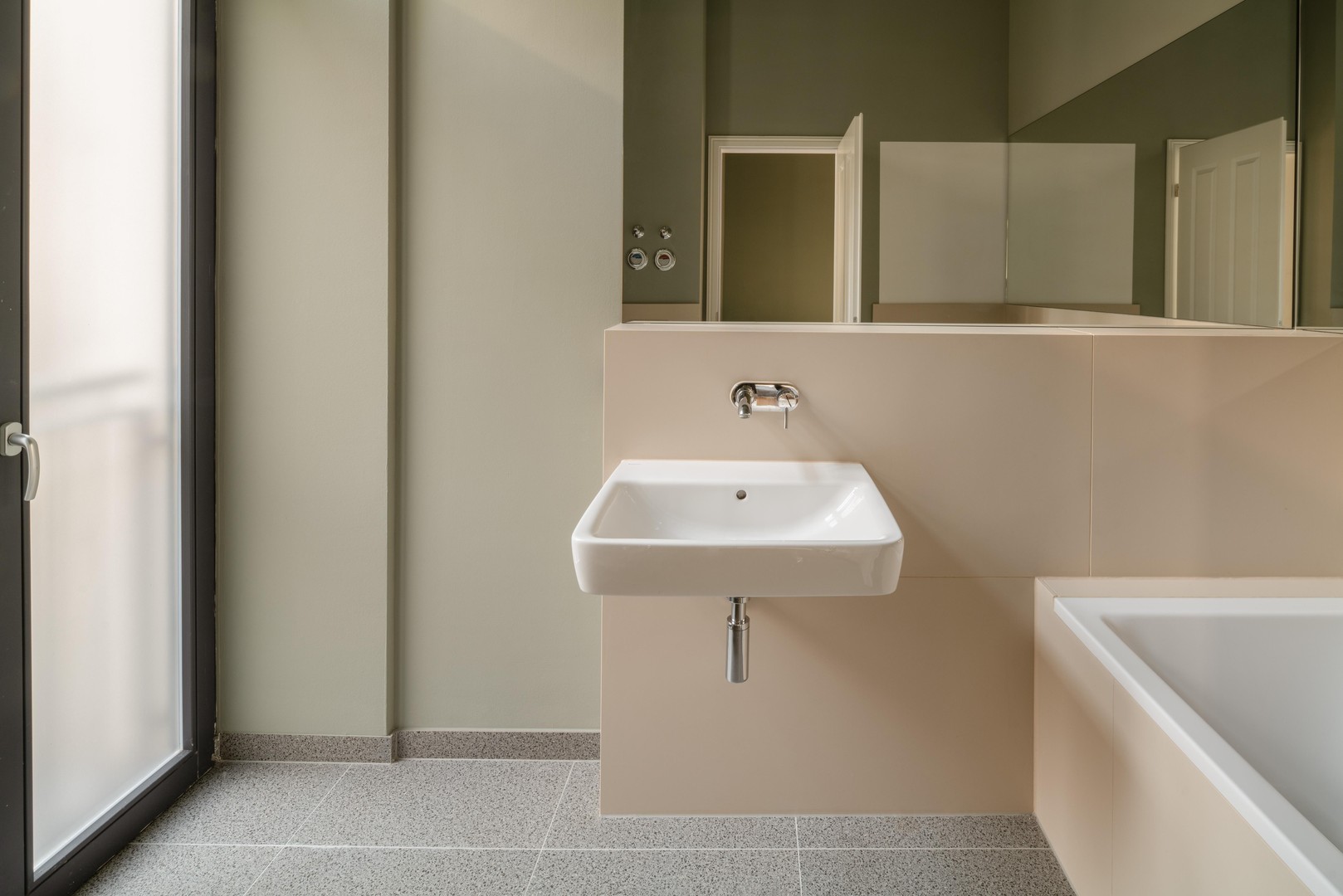 1a Mikrolage Kreuzberg: Graefestraße 80, top 4,5-Zi-Wohnung zum Soforteinzug! – Berlin – Vorschaubild 6