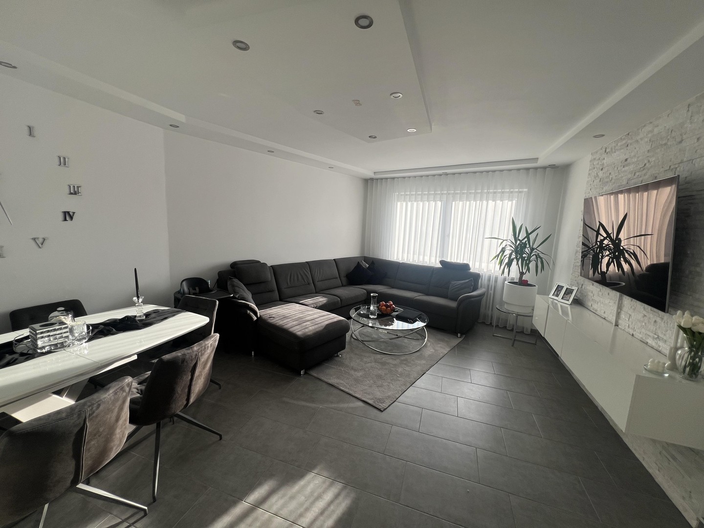 Geschmackvolle 3-Zimmer-Wohnung mit Einbauküche in Augsburg-Oberhausen/Bärenwirt – Augsburg – Vorschaubild 5