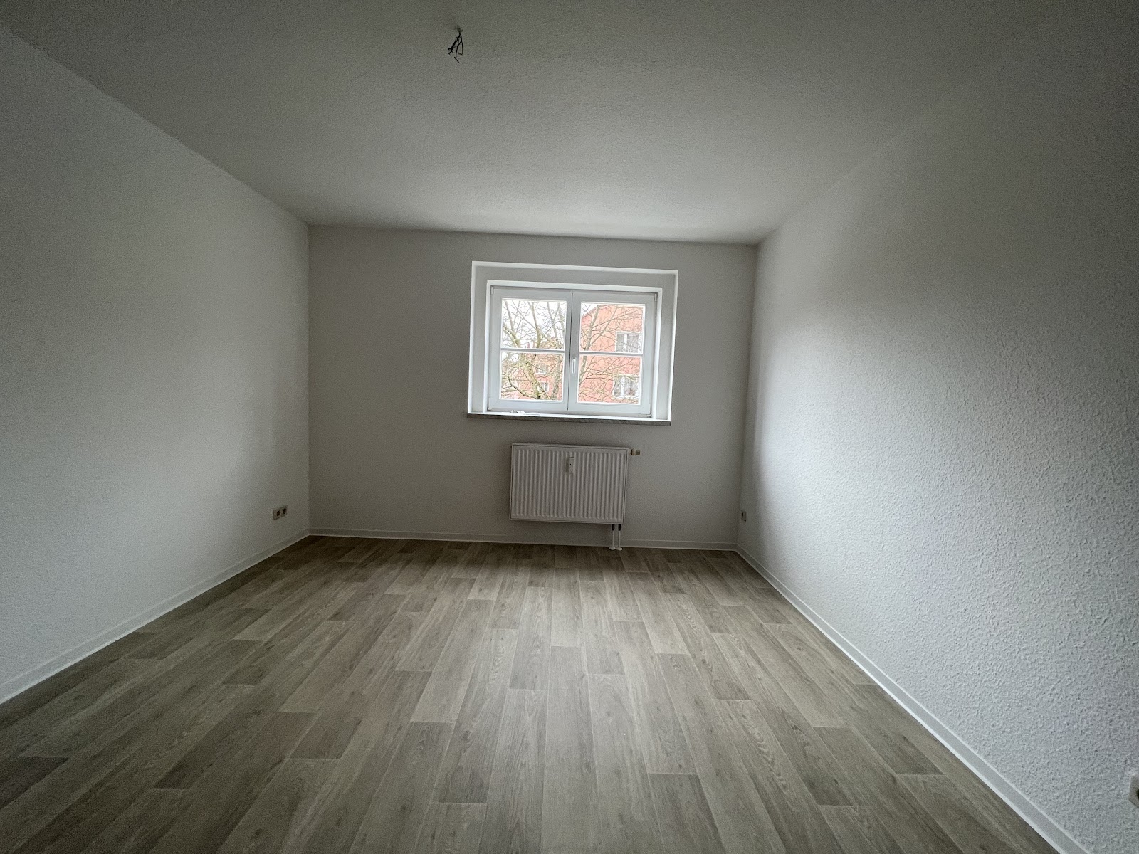 Schöner Wohnen in toller Wohnlage – Chemnitz – Vorschaubild 11
