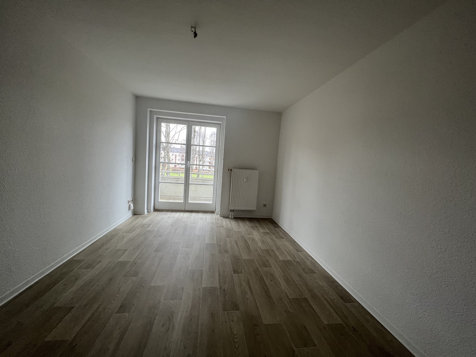Schöner Wohnen in toller Wohnlage – Chemnitz – Vorschaubild 12