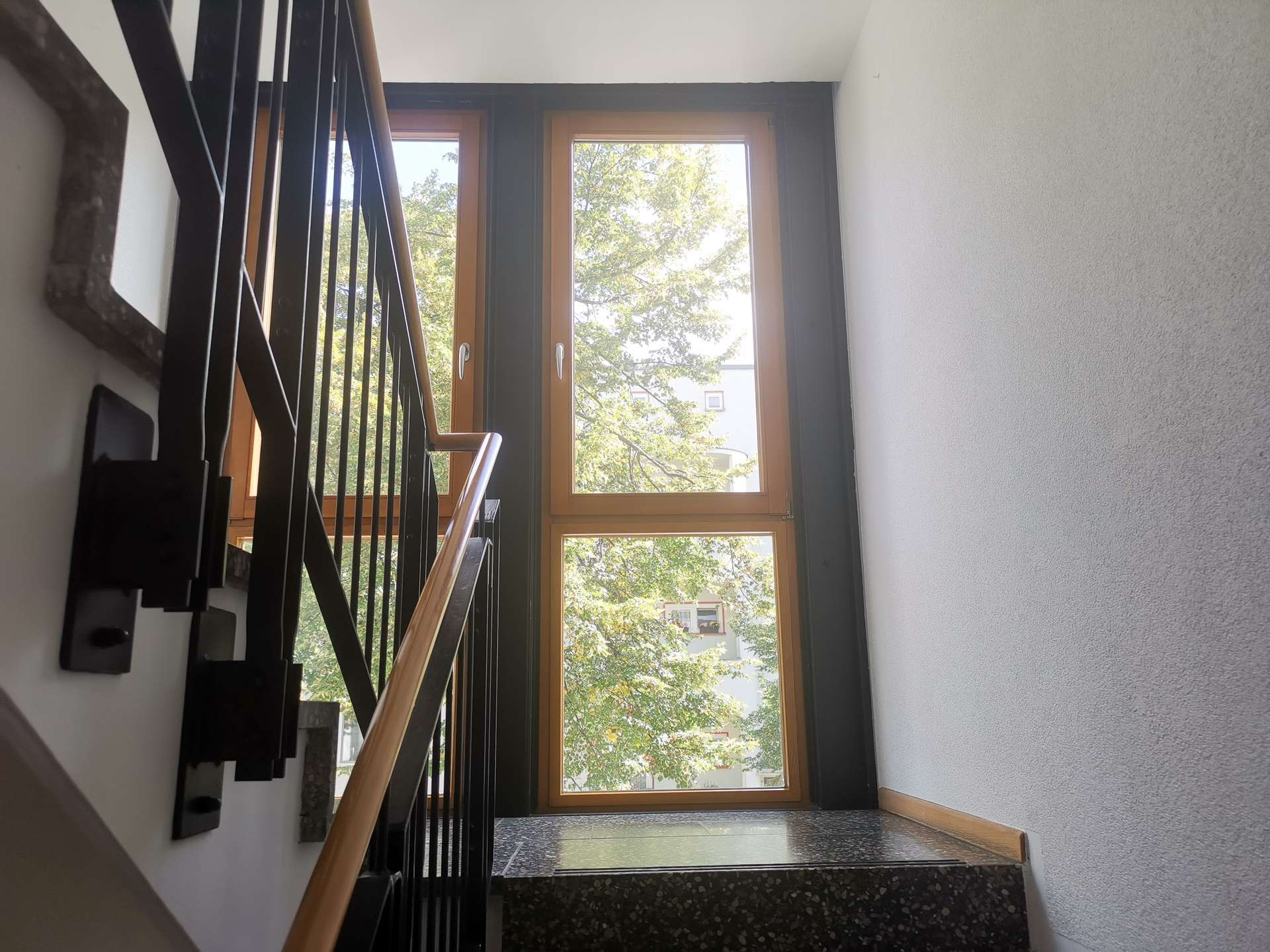 Helles und großzügiges Apartment mit Einbauküche und Tiefgaragenstellplatz – Leipzig – Vorschaubild 9