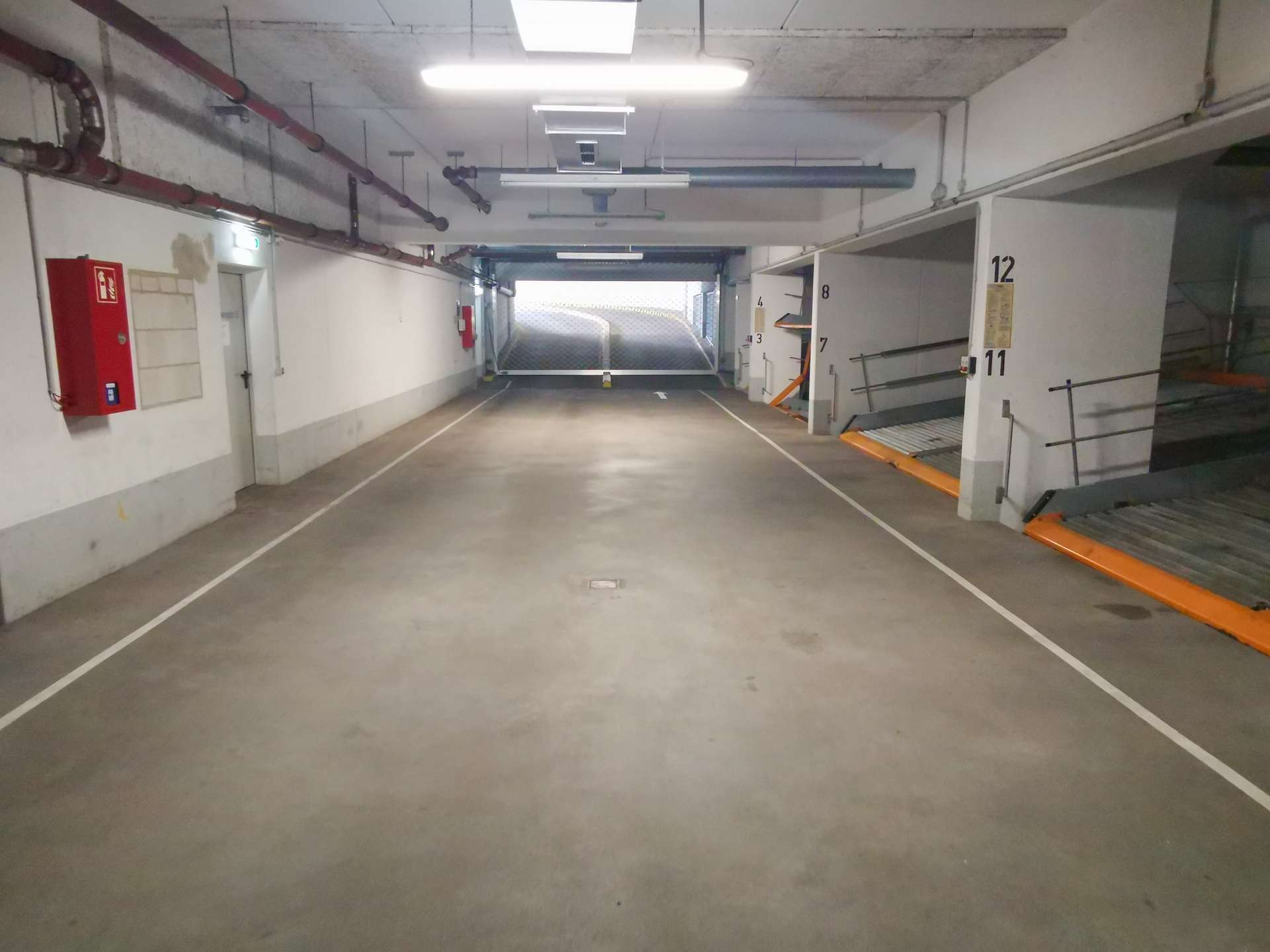 Helles und großzügiges Apartment mit Einbauküche und Tiefgaragenstellplatz – Leipzig – Vorschaubild 17