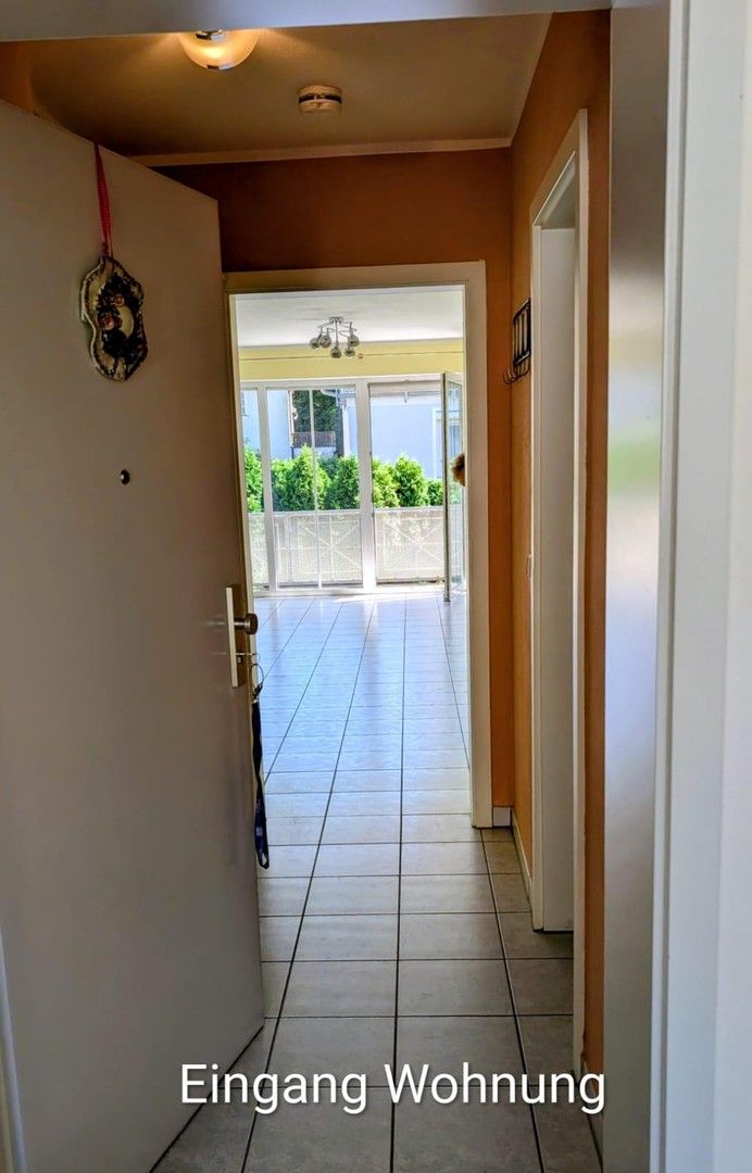 1-Zimmer Apartment Ingolstadt mit Balkon, Tiefgarage von privat – Ingolstadt – Vorschaubild 2