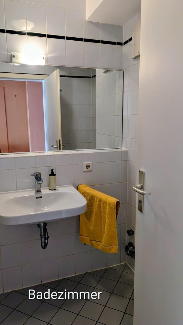 1-Zimmer Apartment Ingolstadt mit Balkon, Tiefgarage von privat – Ingolstadt – Vorschaubild 13