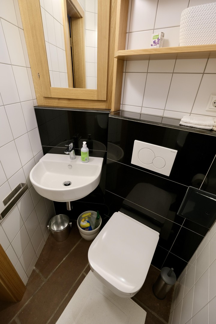 Wunderschönes Atelierhaus: ca. 70m2, hell, ruhig, und großzügig geschnitten – Kassel – Vorschaubild 10