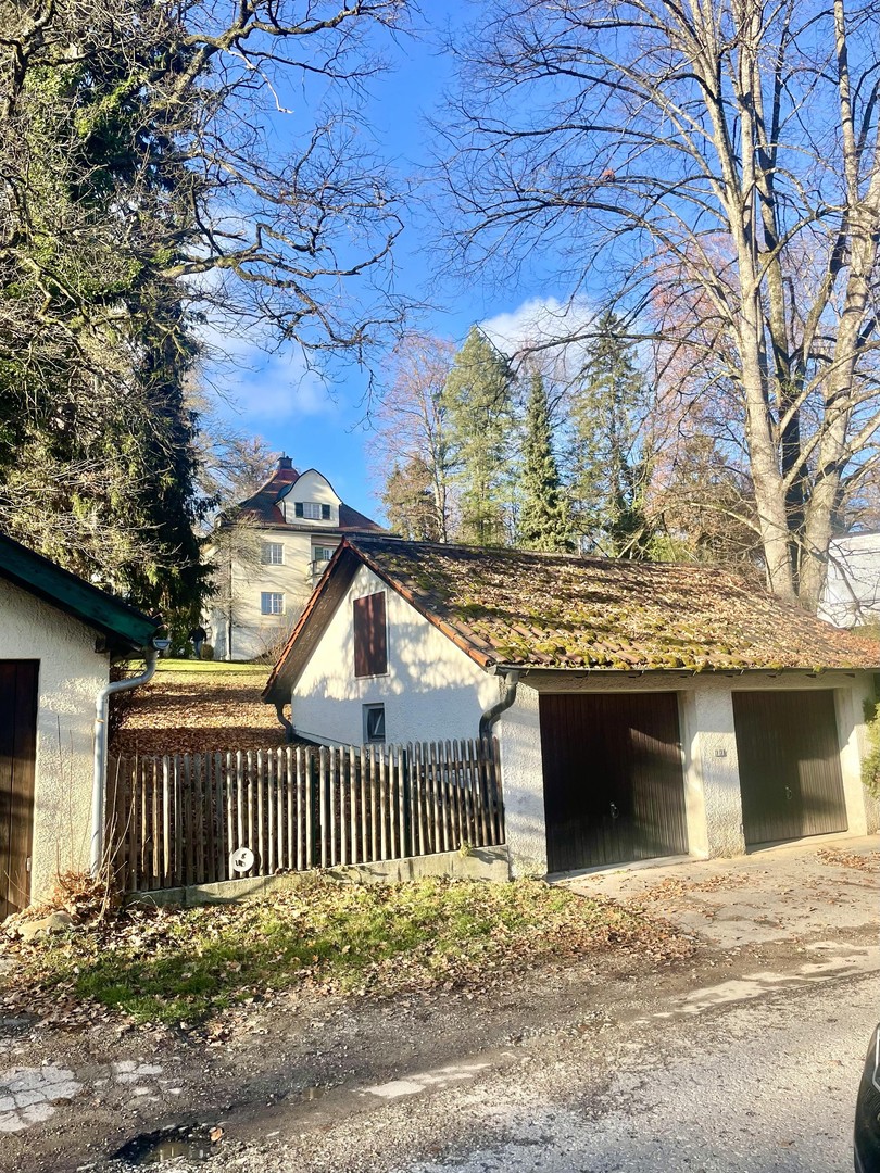 bg