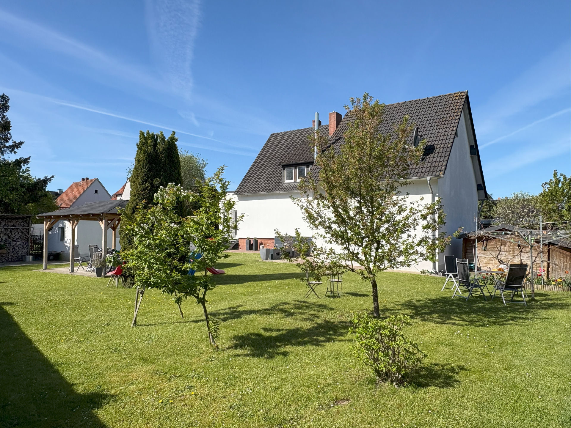 Ansprechendes Einfamilienhaus mit extra viel Platz auf rund 245 m² – Minden – Vorschaubild 3