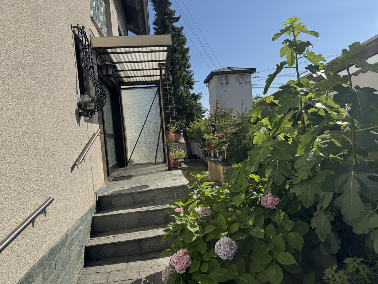 Vielseitiges Dreifamilienhaus in Top-Lage von Graben-Neudorf (OT Neudorf) – Graben-Neudorf – Vorschaubild 7