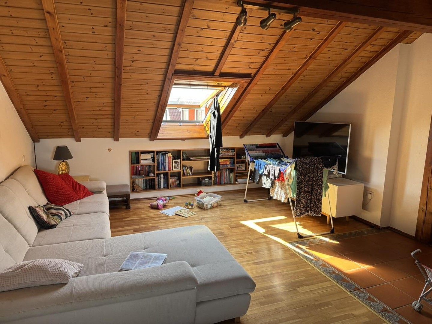 Vielseitiges Dreifamilienhaus in Top-Lage von Graben-Neudorf (OT Neudorf) – Graben-Neudorf – Vorschaubild 17