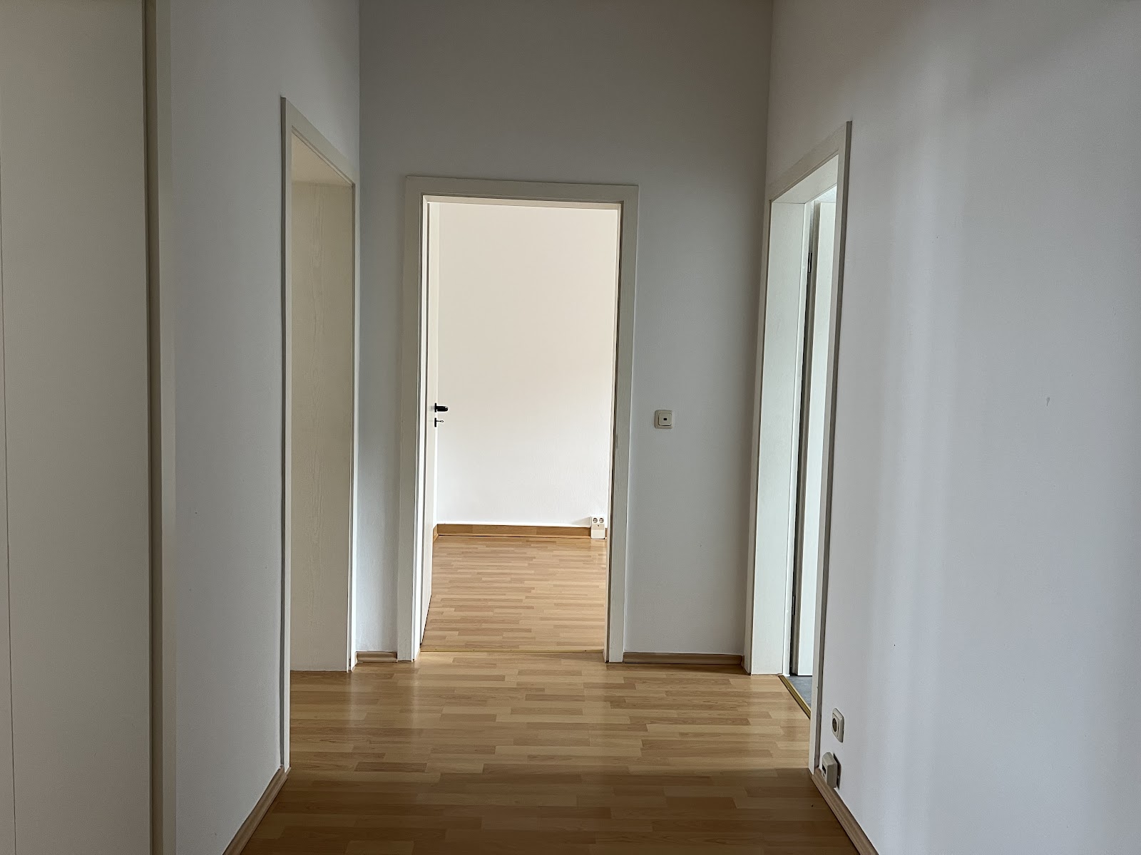 4-Zimmer-Wohnung im 1. OG sucht Sie – Chemnitz – Vorschaubild 12