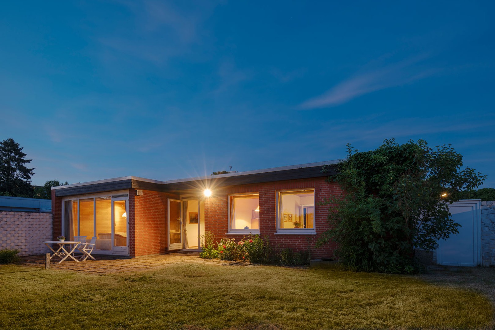 Charmanter Bungalow in ruhiger Lage des Kurfürstenviertels mit Garten und Garage – Bremen – Vorschaubild 10