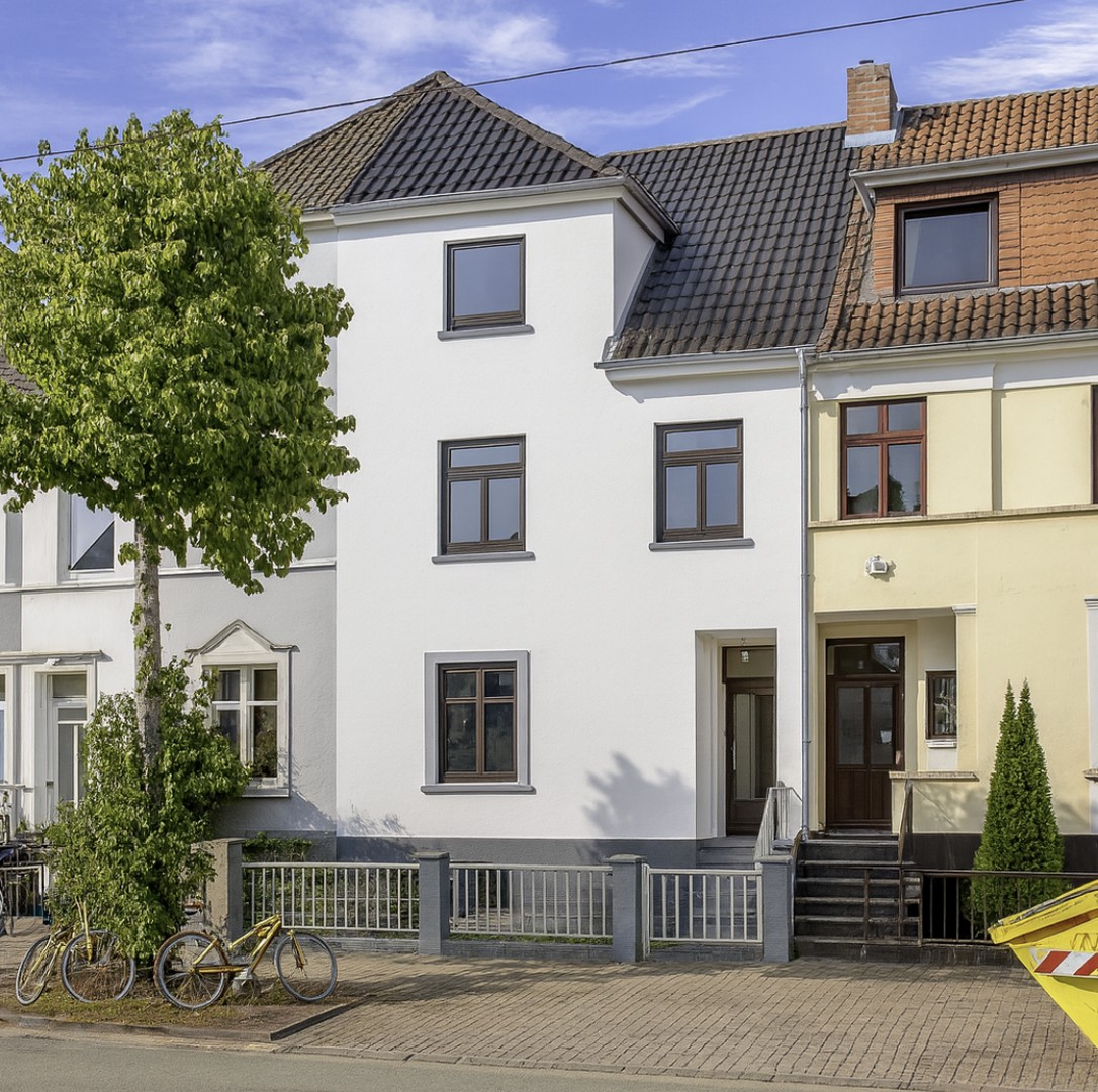 Studentenhaus: 10 freie WG-Zimmer für Neugründung in Langemarckstraße!