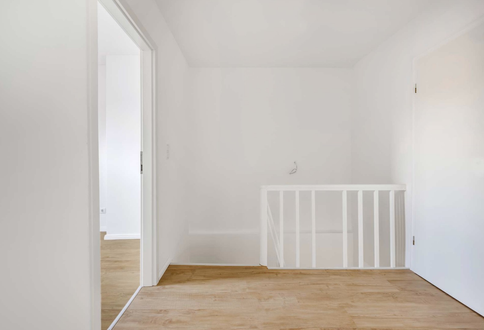 Studentenhaus: 10 freie WG-Zimmer für Neugründung in Langemarckstraße! – Bremen – Vorschaubild 6