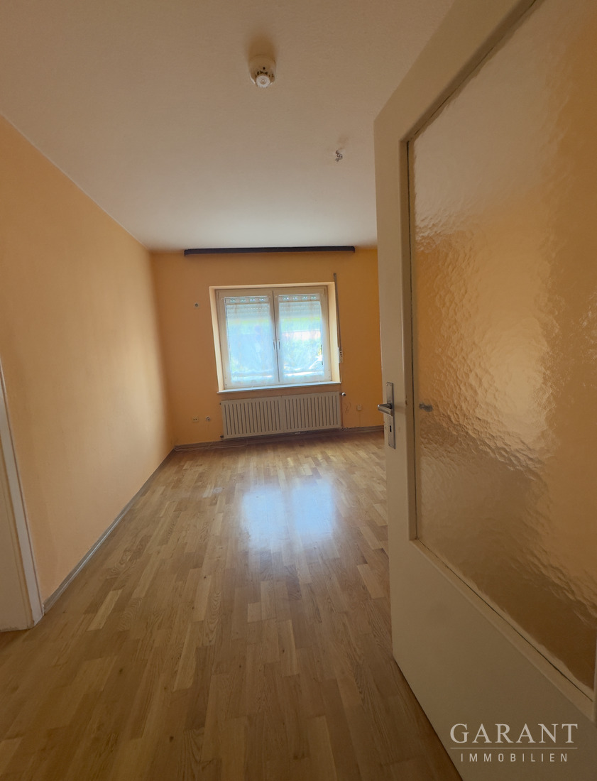 Gepflegte 3-Zimmer-Hochparterre-Wohnung mit Garage in Augsburg – Augsburg – Vorschaubild 8