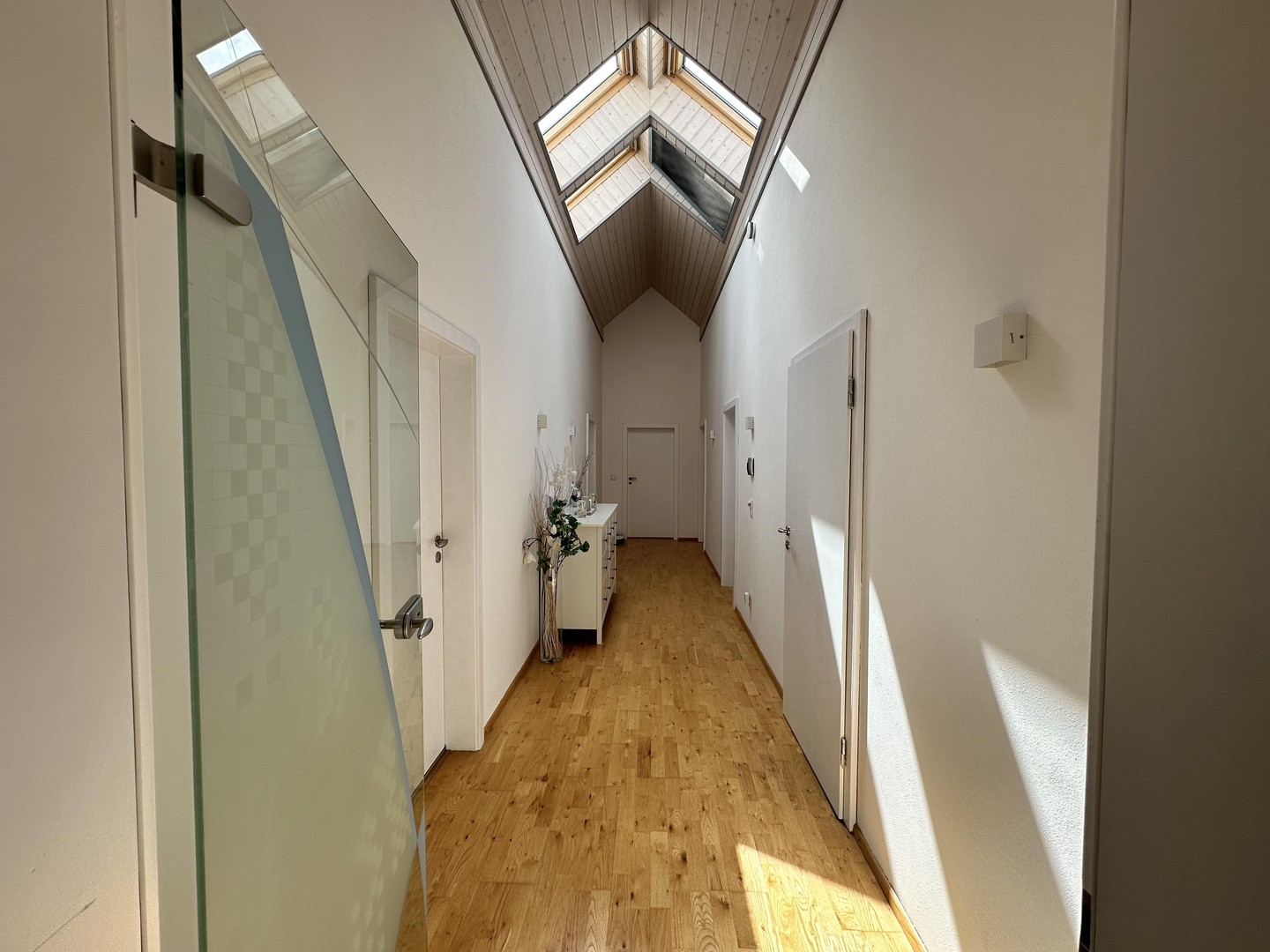 A+ Familienhaus mit Wärmepumpe, PV-Anlage & 1.355 m² Grundstück im Landkreis Dachau – Hilgertshausen-Tandern – Vorschaubild 7