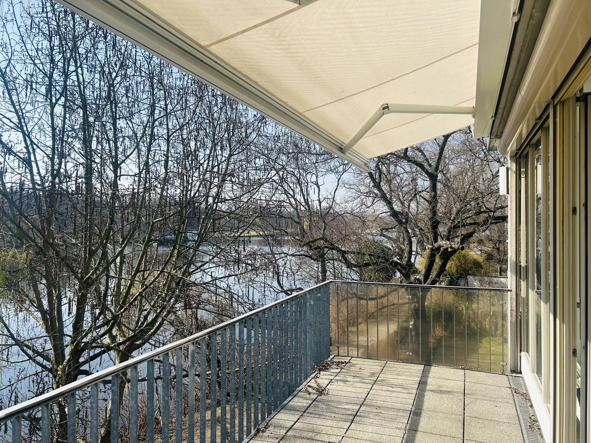 bezugsfreie Traumwohnung mit Stellplatz in Bestlage mit Blick auf die Spree – Berlin – Vorschaubild 7