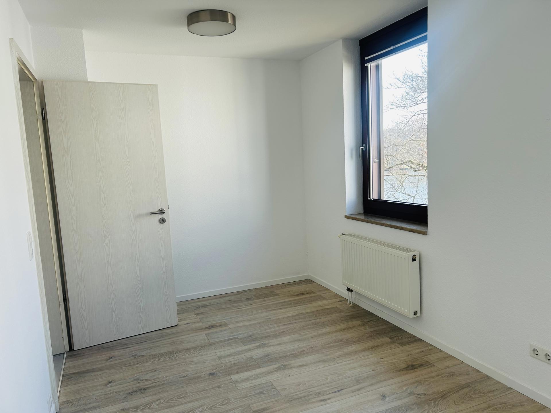 bezugsfreie Traumwohnung mit Stellplatz in Bestlage mit Blick auf die Spree – Berlin – Vorschaubild 13