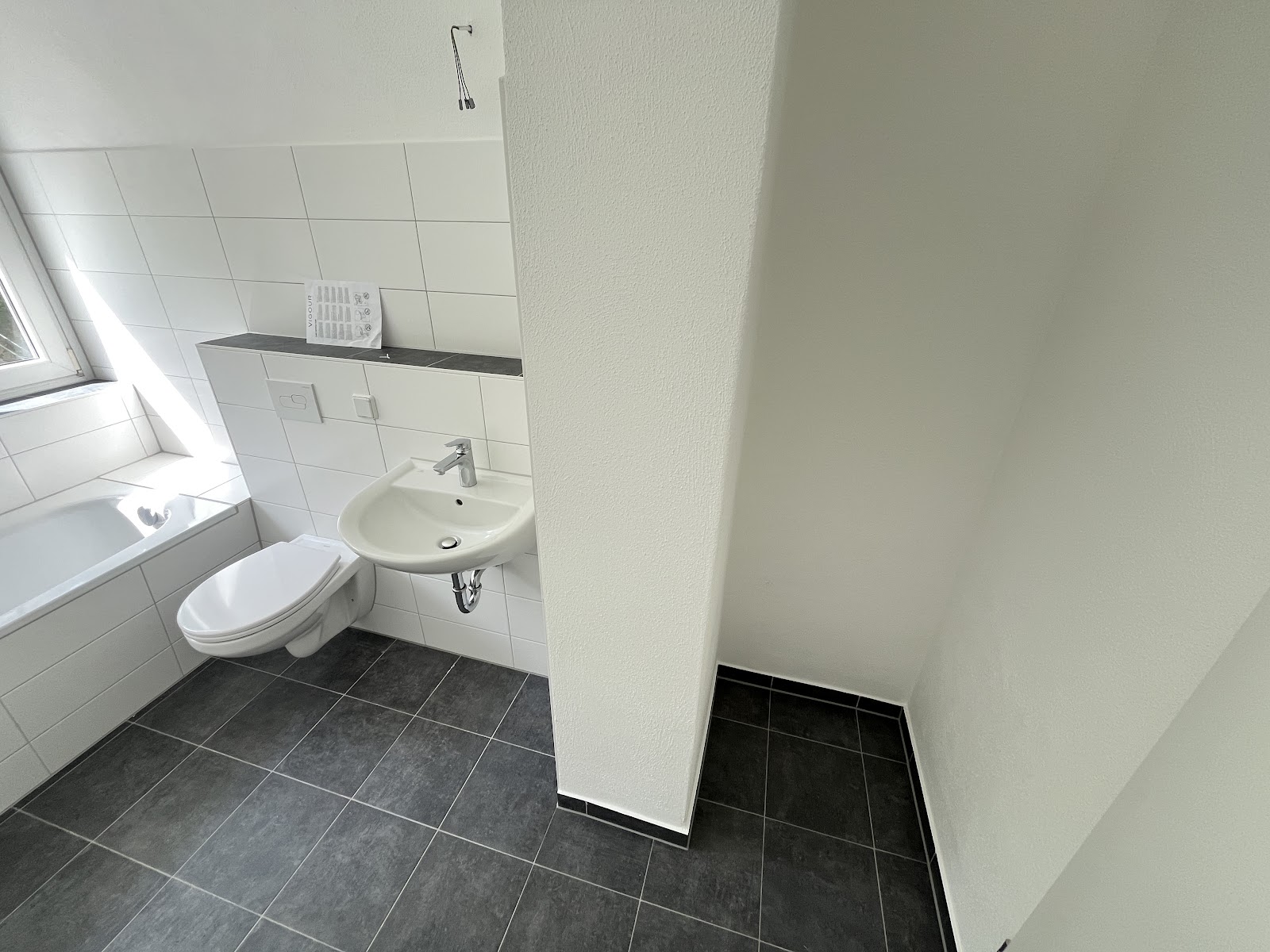 Frisch saniert, familienfreundlich & bezugsfertig – Ihr neues Zuhause wartet! – Chemnitz – Vorschaubild 4