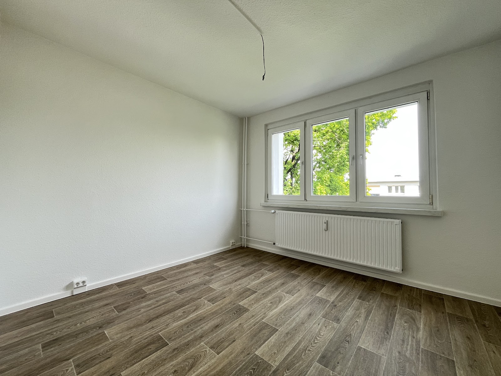 Frisch saniert, familienfreundlich & bezugsfertig – Ihr neues Zuhause wartet! – Chemnitz – Vorschaubild 11