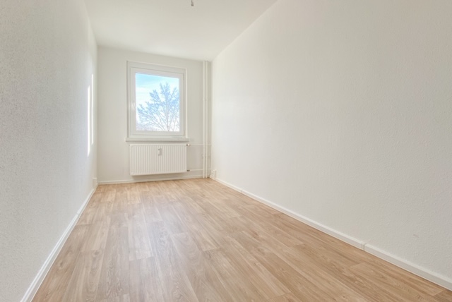 Modernes Wohngefühl: Erstbezug nach Sanierung mit großem Balkon und kostenfreien Stellplätzen – Chemnitz – Vorschaubild 9