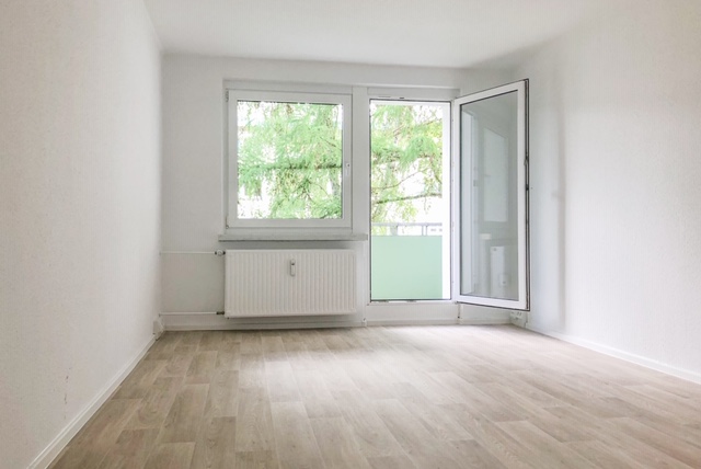 Modernes Wohngefühl: Erstbezug nach Sanierung mit großem Balkon und kostenfreien Stellplätzen – Chemnitz – Vorschaubild 13