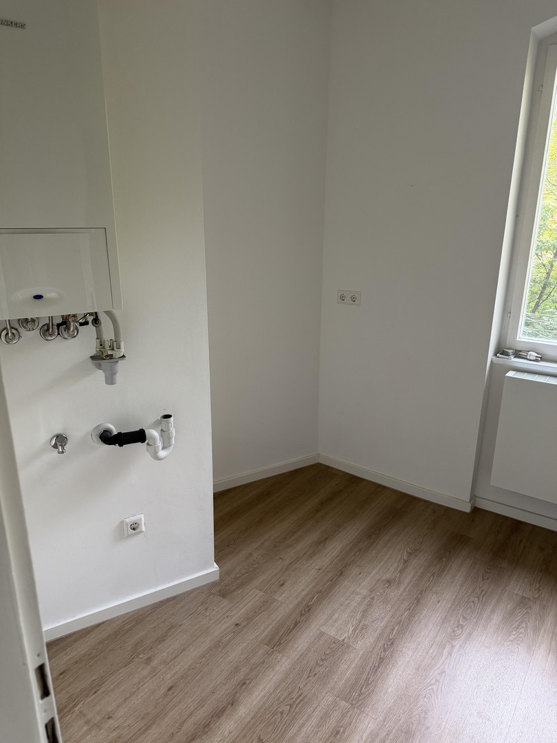 Ruhig & lichtdurchflutet – Altbau-Wohnung im Hinterhof – Stuttgart – Vorschaubild 6