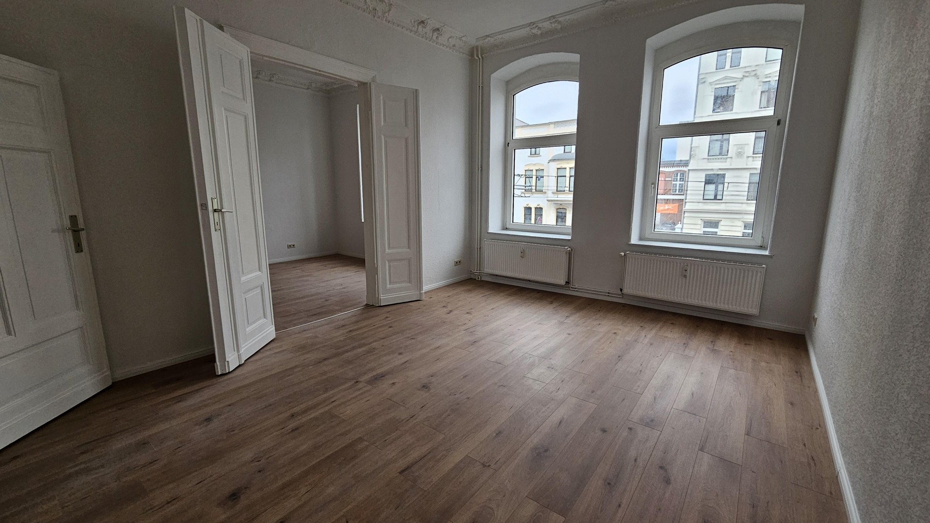 Großzügige 3-Zimmer-Wohnung, frisch modernisiert, Dusch-Wannenbad – Magdeburg – Vorschaubild 2
