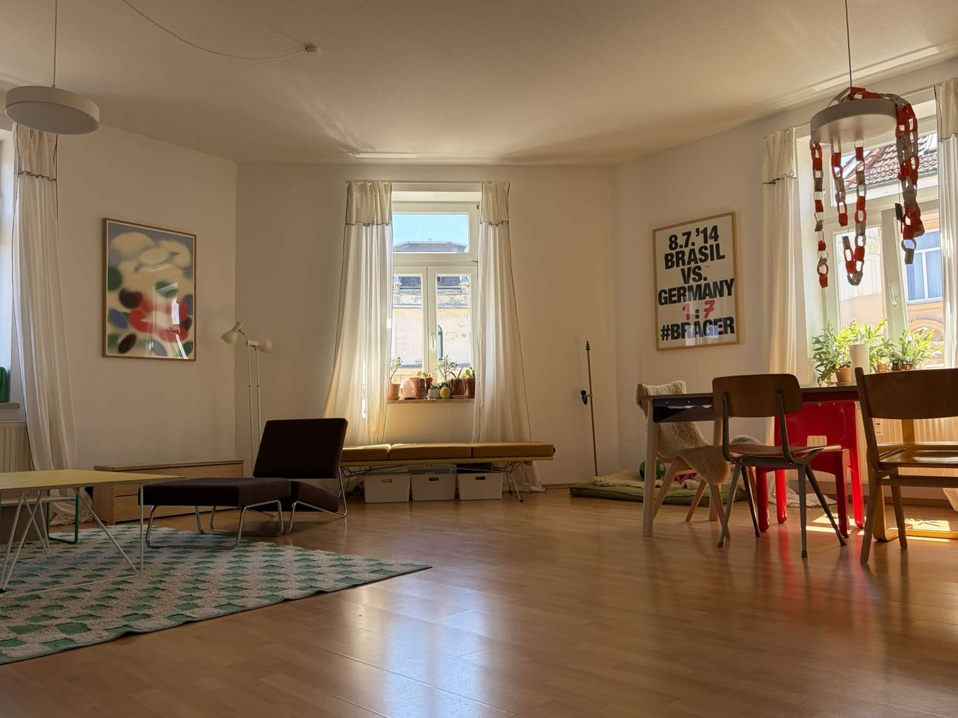 Weitläufige Kapitalanlage in Altlindenau: 4-Zimmer, EBK, 4,6% Rendite!