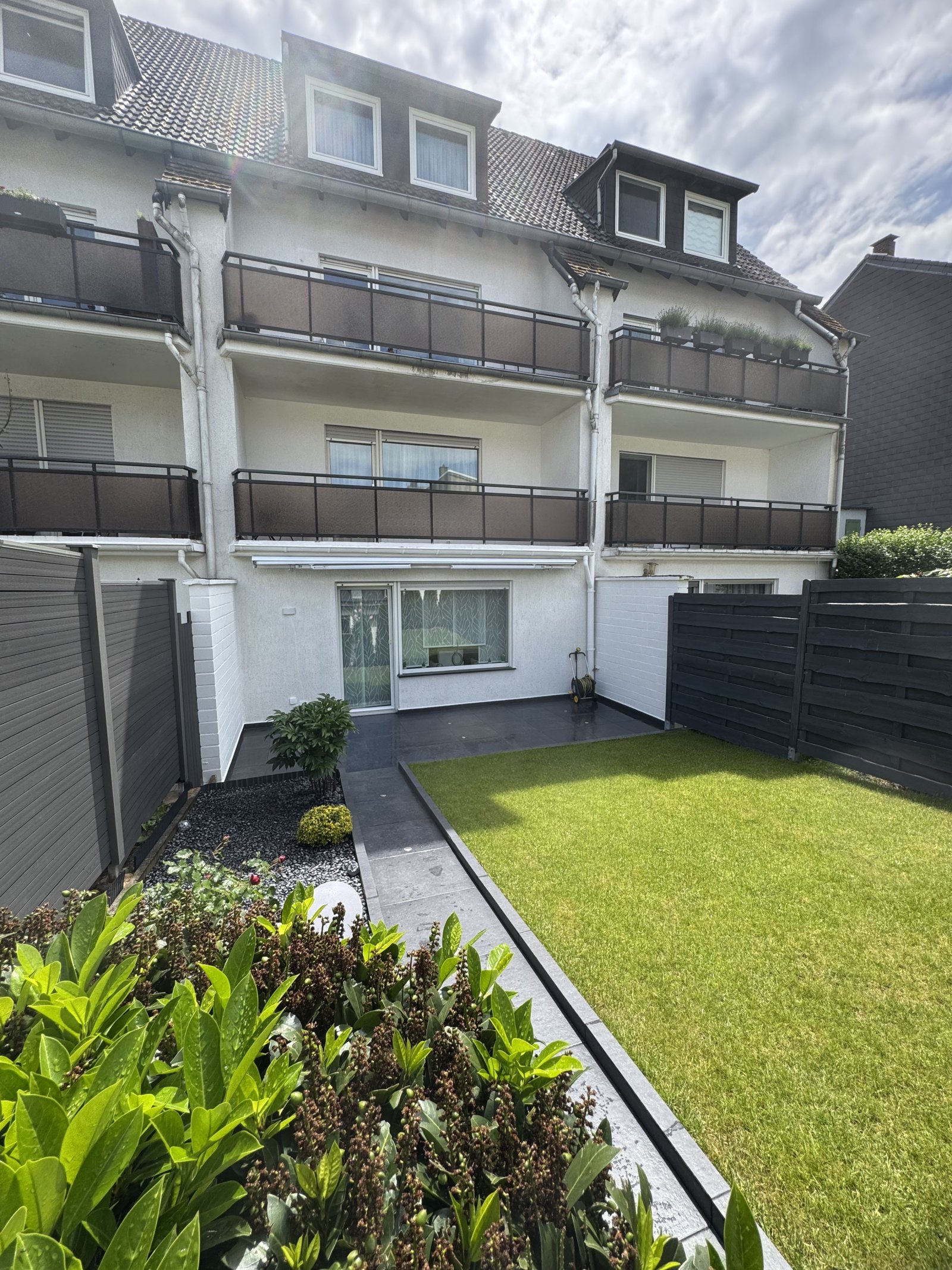 Stilvolle Maisonette-Wohnung mit Reihenhauscharakter - Modernes Wohnen auf höchstem Niveau in Wuppertal-Heckinghausen! – Wuppertal – Vorschaubild 23
