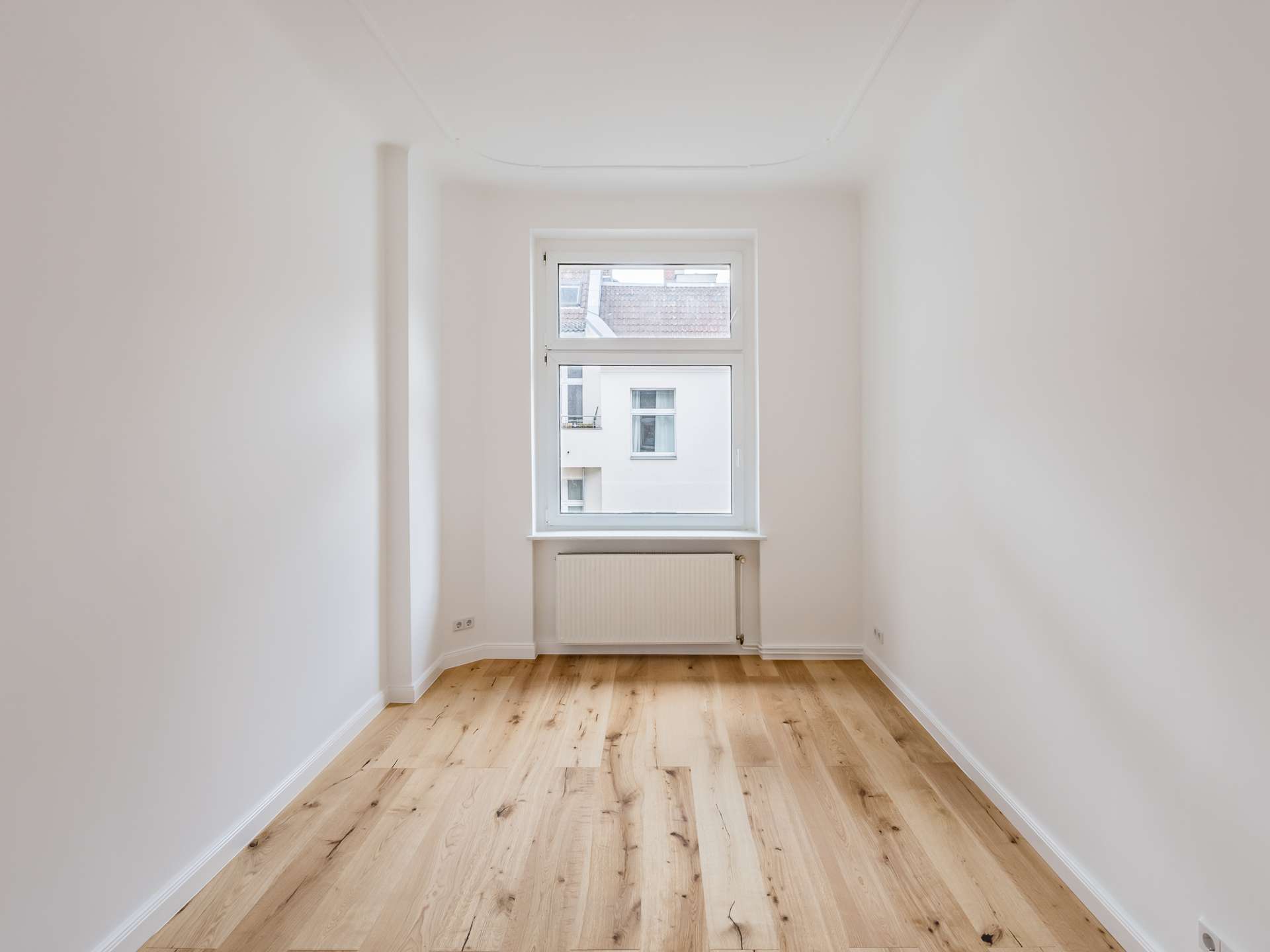 Liebevoll renovierte 3-Zimmer-Altbauwohnung mit Balkon in Berlin-Wilmersdorf – Berlin – Vorschaubild 3